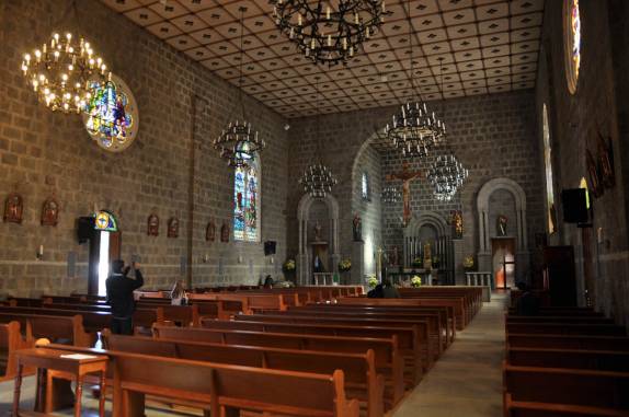 Interior de igreja em Gramado - RS